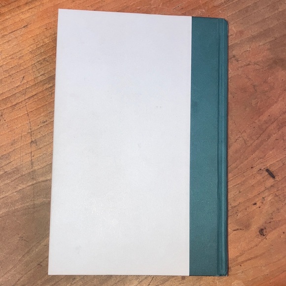 'The Truth About the Devlins' hardcover Book by Lisa Scottoline - Picture 11 of 14